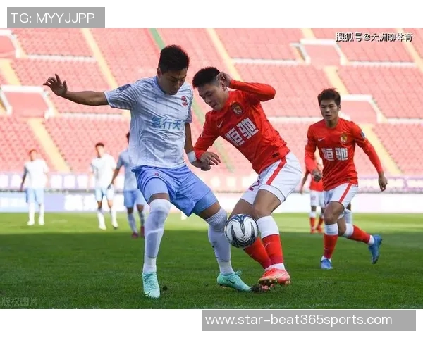 重庆排球队与广州排球队的团队协作分析及其在欧冠足球中的启示 重庆排球队与广州排球队的团队协作分析及其在欧冠足球中的启示